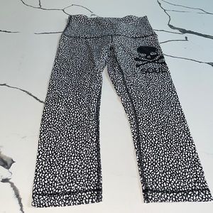 Lululemon xSoulCycle Skull HighRise Wonder Legging